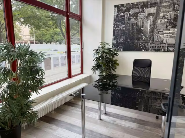Stanza ufficio arredata di 22 m² in subaffitto a Friedrichshain